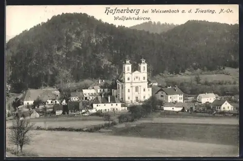 AK Hafnerberg bei Weissenbach, Ortsansicht mit Wallfahrtskirche