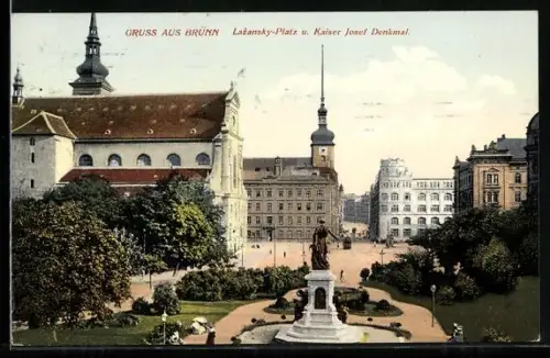 AK Brünn / Brno, Lazansky-Platz und Kaiser Josef Denkmal