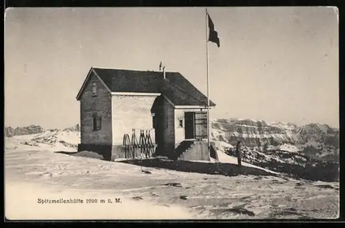 AK Spitzmeilenhütte, Berghütte gegen Bergkette