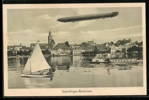 AK Ueberlingen a. Bodensee, Zeppelin über dem Hotel Loewen, Dampfer
