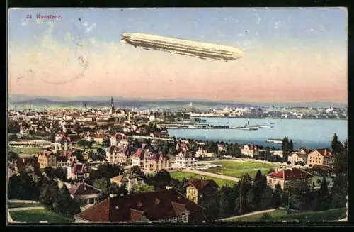 AK Konstanz, Teilansicht mit Luftschiff Zeppelin