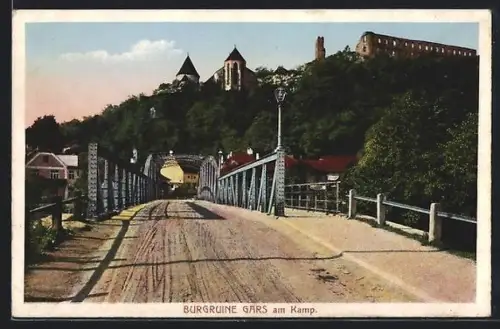 AK Gars am Kamp, Blick auf die Burgruine von der Brücke aus