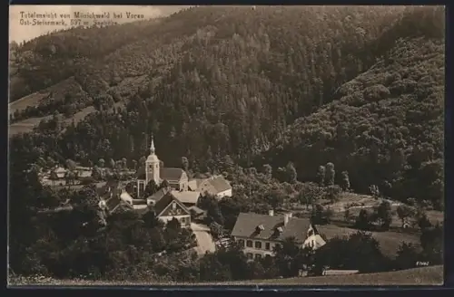 AK Mönichwald, Ortsansicht mit Kirche im Gebirge