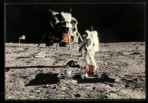AK Astronaut Edwin Aldrin errichtet Laser-Reflektor auf dem Mond, 21. Juli 1969