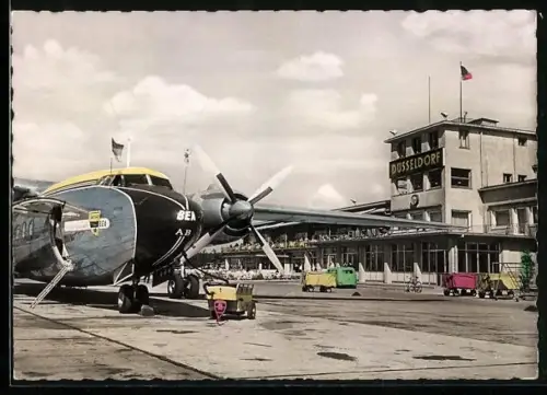 AK Düsseldorf, Partie am Flughafen mit Flugzeug der BEA