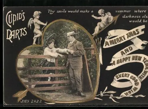 AK Ein Pärchen wird von Amor flankiert und von einem goldenen Herzen umrahmt