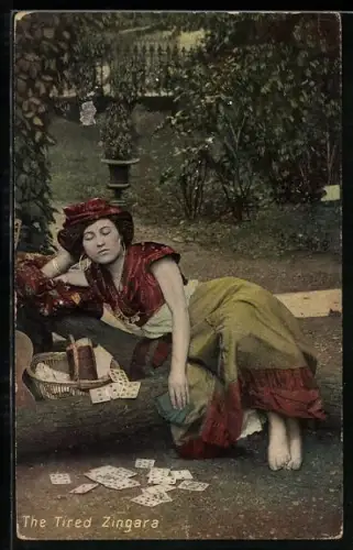 AK Eingeschlafene Hellseherin mit den Spielkarten