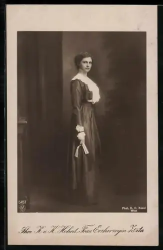 AK Kaiserin Zita von Österreich in dezenter Kleidung, noch als Erzherzogin