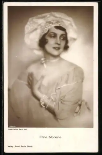 AK Schauspielerin Erna Morena im Kleid