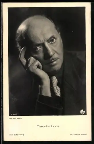 AK Schauspieler Theodor Loos mit nachdenklichem Blick
