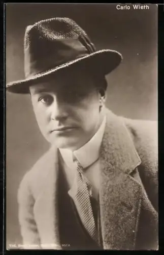 AK Schauspieler Carlo Wieth in Sonntagskleidung