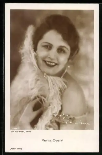 AK Xenia Desni, Schauspielerin-Portrait