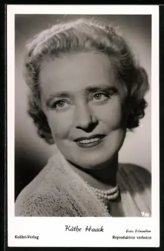 AK Schauspielerin Käthe Haack mit Perlenkette