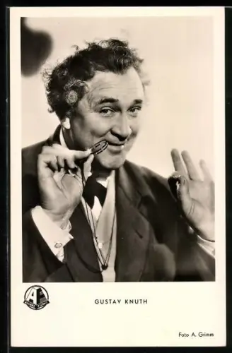 AK Schauspieler Gustav Knuth im Film Der Raub der Sabinerinnen