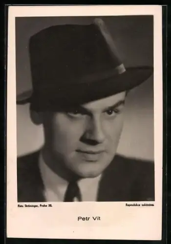 AK Schauspieler Petr Vit mit Hut