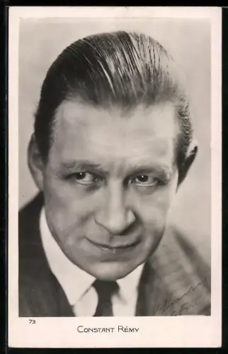AK Schauspieler Constant Rèmy skeptisch schauend