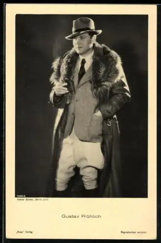AK Schauspieler Gustav Fröhlich im Ledermantel mit Pelz
