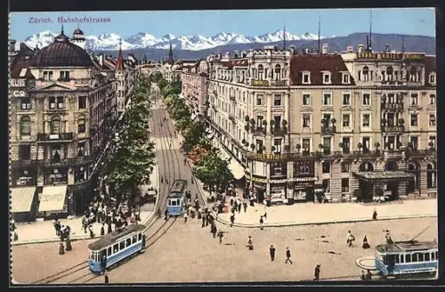 AK Zürich, Bahnhofstrasse aus der Vogelschau, Strassenbahnen