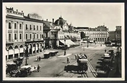 AK Nice, La Place Massena, Strassenbahn