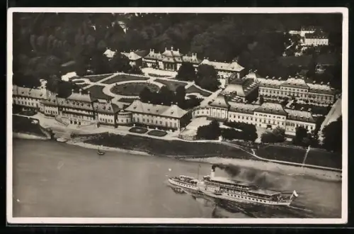 AK Dresden-Pillnitz, Schloss Pillnitz, Dampfer auf der Elbe