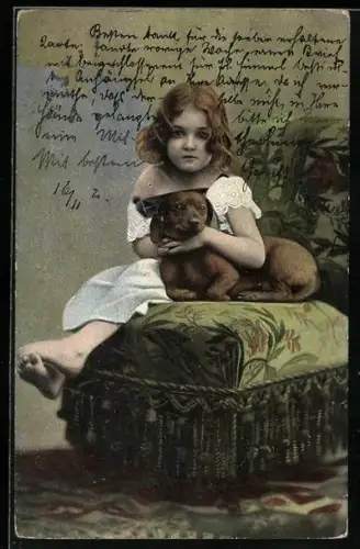 AK Mädchen mit Dackel