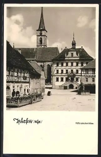 AK Iphofen /Mfr., Marktplatz mit Gasthof und Kirche