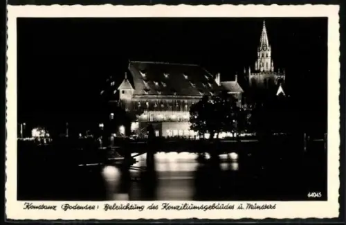 AK Konstanz /Bodensee, Beleuchtung des Konziliumsgebäudes und Münsters