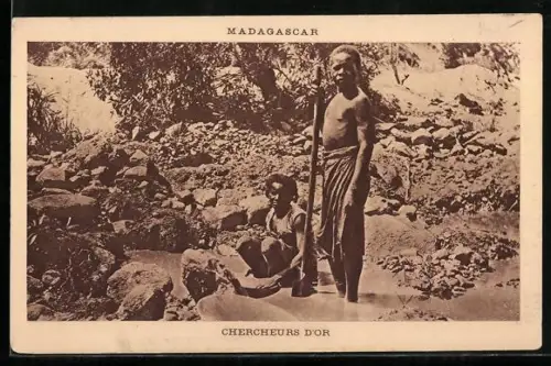 AK Madagascar, Bergbau Gold, Suche in einem Wasserlauf
