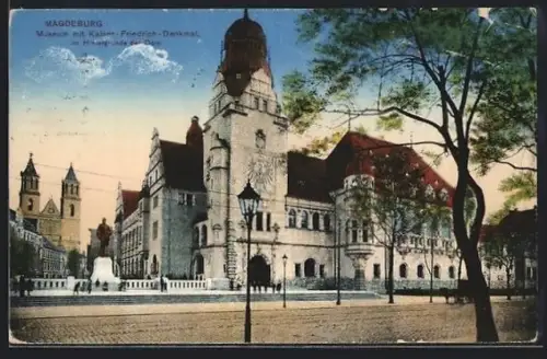 AK Magdeburg, Museum mit Kaiser-Friedrich-Denkmal und Hauptwache der Domstrasse