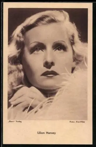AK Schauspielerin Lilian Harvey in verträumter Pose porträtiert