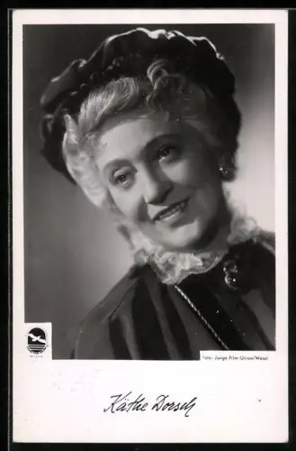 AK Schauspielerin Käthe Dorsch mit toller Kopfbedeckung