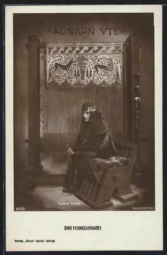 AK Die Nibelungen, Königin Ute in ihrem Gemach