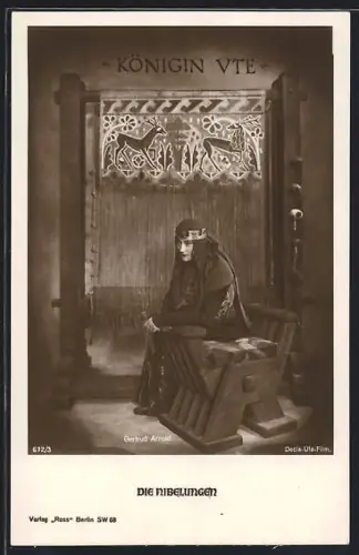 AK Die Nibelungen, Königin Ute in ihrem Gemach
