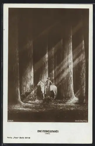 AK Die Nibelungen I. Teil, Siegfried zu Pferd in einem Wald
