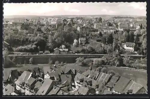 AK Laufenburg /Rhein, Stadtansicht mit Rhein und Altstadt