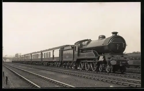 AK Britische Lokomotive Nr. 6167 der LNER mit Personenzug, englische Eisenbahn
