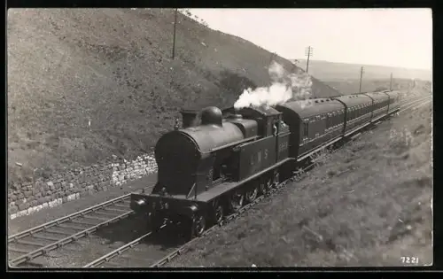 AK Britische Lokomotive Nr. 6959 der LMS mit vier Personenwaggons in Fahrt, englische Eisenbahn