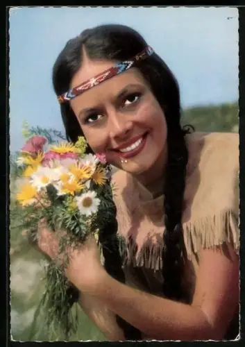 AK Karin Dor in dem Karl May-Film Winnetou, II. Teil