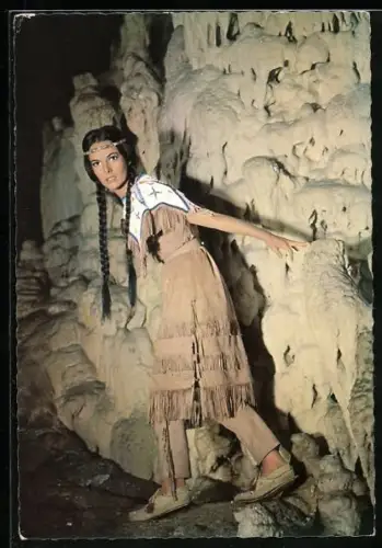 AK Winnetou Teil II, Filmszene mit Karin Dor