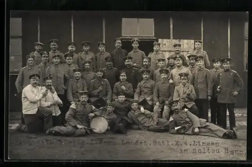 Foto-AK Soltau, Kriegsgefangenenlager, Gruppenaufnahme deutsche Landsturmsoldaten