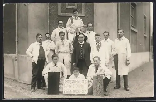 Foto-AK Zürich, Rospa-Kurs 1926/27, Leiter E. Dürig, Gruppenbild
