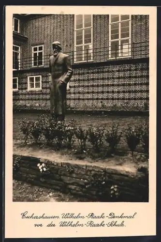 AK Eschershausen, Wilhelm-Raabe-Denkmal vor der Wilhelm-Raabe-Schule