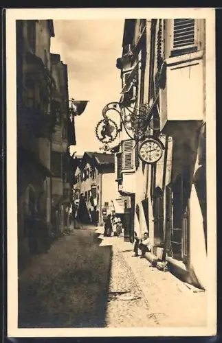 AK Klausen, Enge Gasse Geschäften