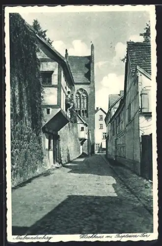 AK Neubrandenburg, Wieckhaus und Treptower Tor