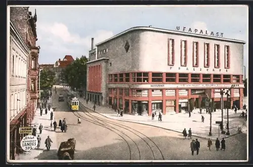 AK Ludwigshafen a. Rh., Pfalzbau mit Strassenbahn, Ufa-Palast