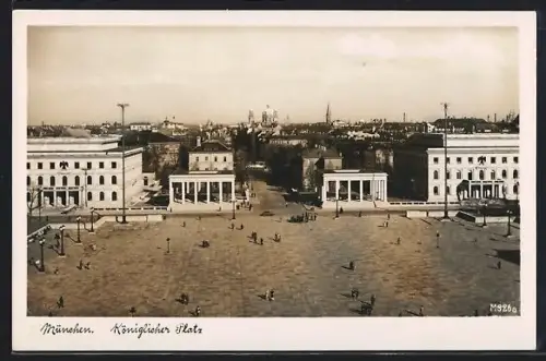 AK München, Königlicher Platz