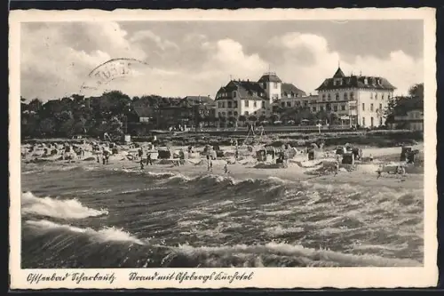 AK Scharbeutz, Ostseebad, Strand mit Ahrbergs Kurhotel