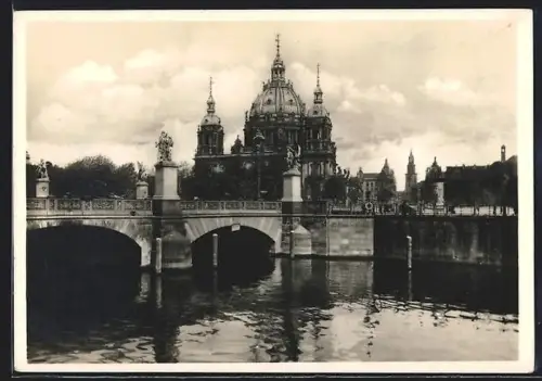 AK Berlin, Dom und Schlossbrücke