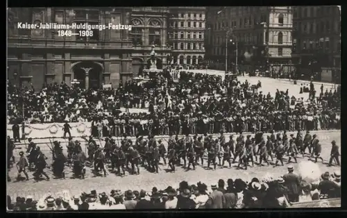 AK Wien, Kaiser-Jubiläums-Huldigungs-Festzug 1908, Parade in einer Strasse