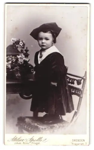 Fotografie Atelier Apollo, Dresden, Pragerstr. 7, Kind in festlicher Kleidung